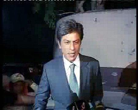 Premiere of 'Billu' for barbers