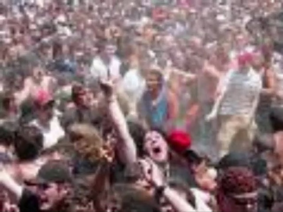 Mav - Rockin in the club .  Rock Rap Rock and Roll