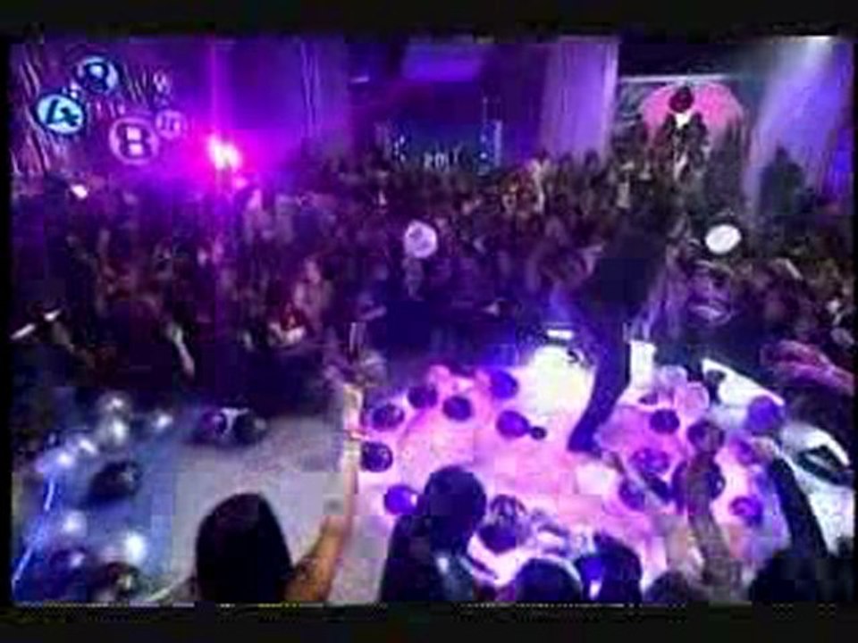 Trey Songz Performs Say Aah on 106 and Party