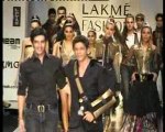 Shahrukh promotes Knight Riders