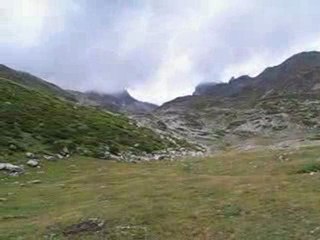 GR5 entre le col et sa Vallée étroite