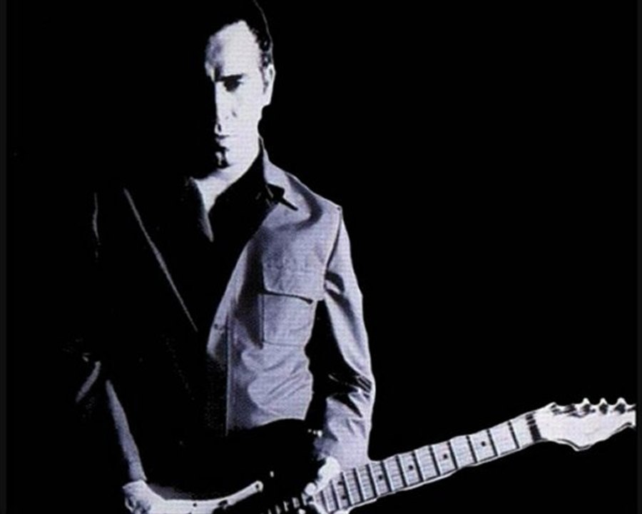 Haluk Levent  Mülteci