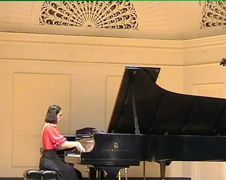 Renana Gutman plays Schumann Carnaval 5/5