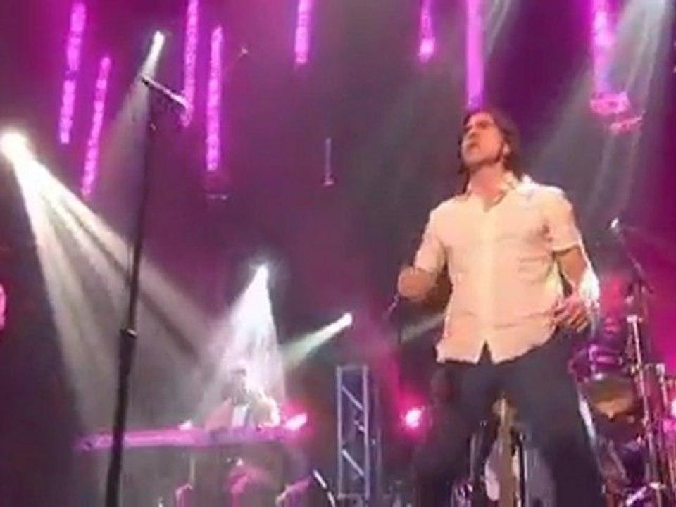 Juanes - La Camisa Negra