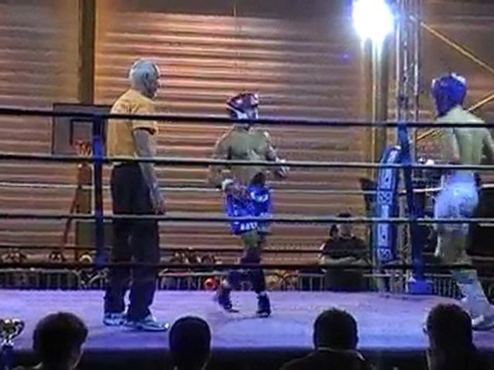 yaz - adam ghaleb kick round 2