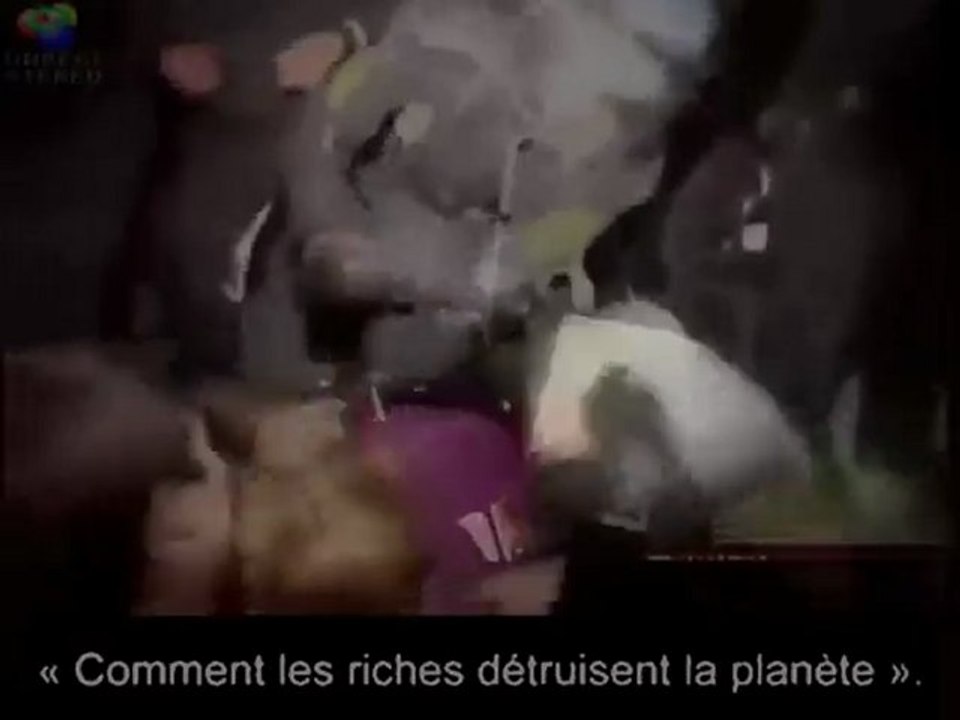 Chavez à Copenhague et dictature policiere
