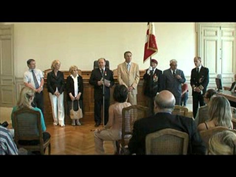 Yves Urieta fait chevalier de la légion d'honneur