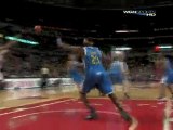NBA Tyrus Thomas takes the pass and finishes with authority