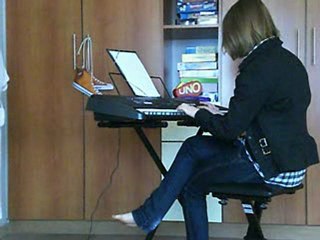 La paumée (--> moi) qui joue "les anges dans nos campagne" !