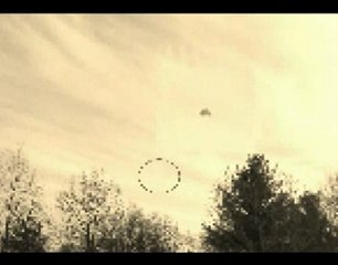 Daytime UFO over Kensington Metro Park Michigan - December 2