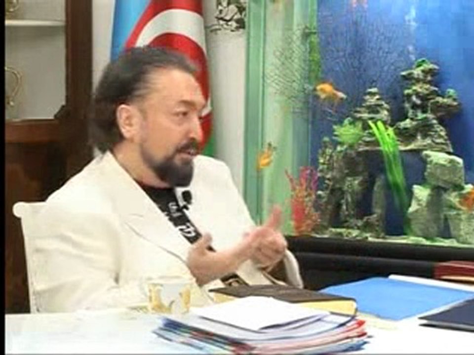 Adnan Oktar röportajı ucleme
