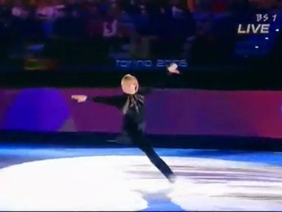 Figure skating video montage