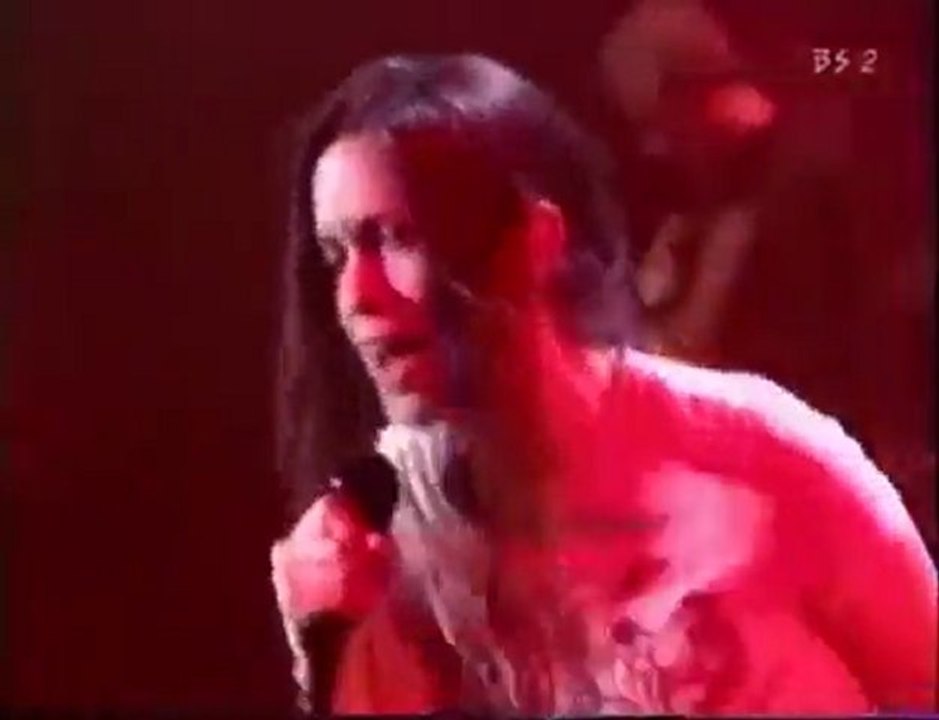 ALANIS MORISSETTE-SYMPATHETIC CHARACTER (Live in Tokyo99)06
