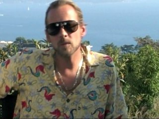 Fred Testot dans LE SIFFLEUR : Interview (10/14)