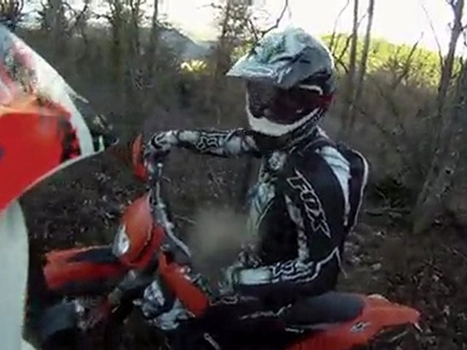 Balade a moto ktm 250 enduro