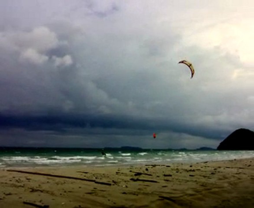 Kitesurf Thung Wua Laen Beach chumphon thailande