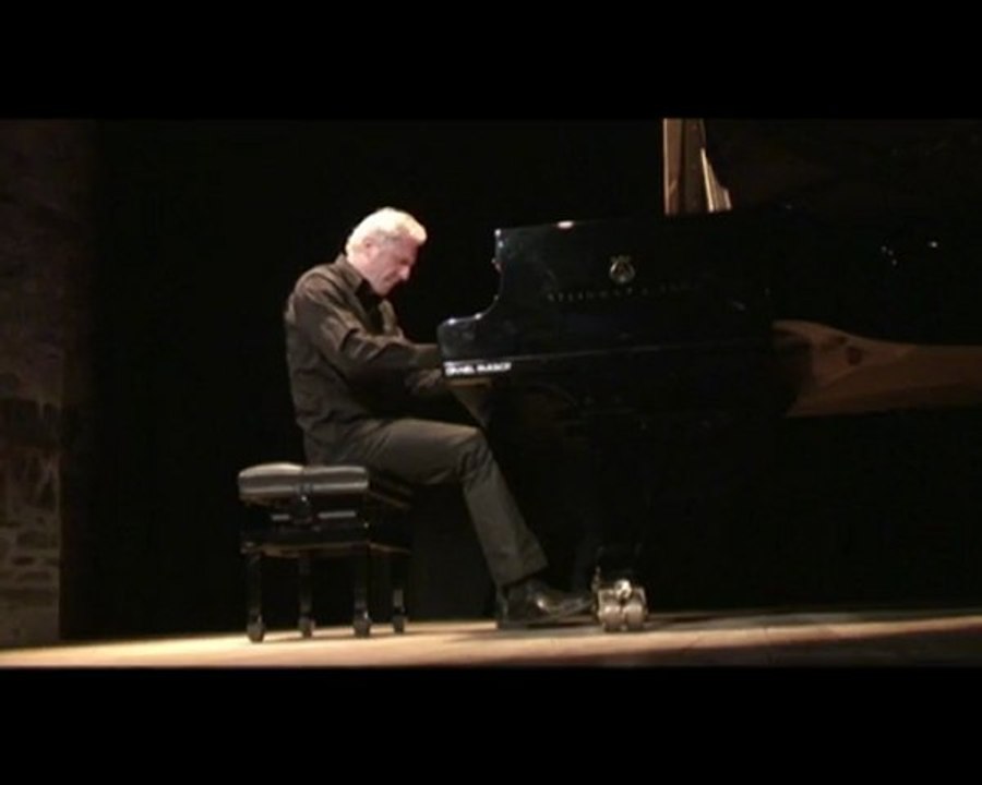 ''Ghosts of Bernard Herman'' par Stephan Oliva