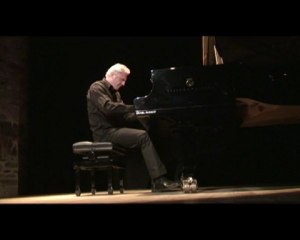 ''Ghosts of Bernard Herman'' par Stephan Oliva