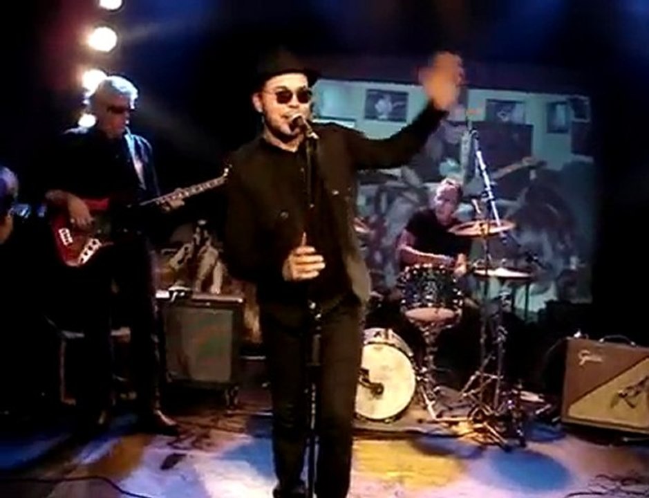 groupe CASH blues/rock "Caffeine & Nicotine" (popa Cubby)