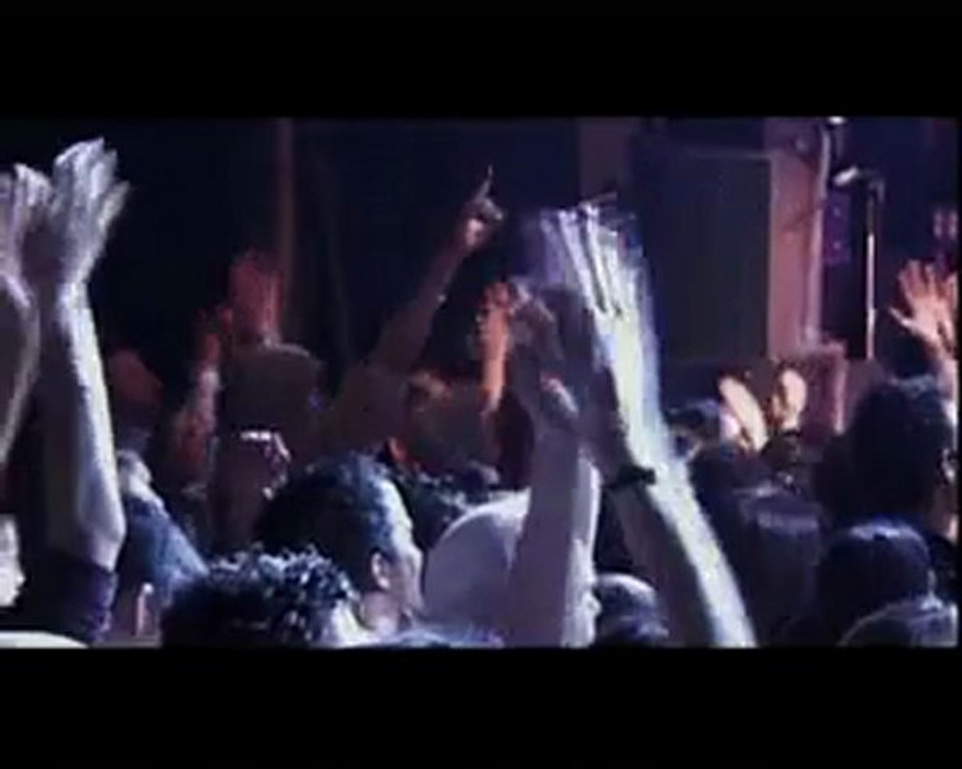⁣S. Healing & Let's Get It On ( live)