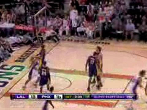 NBA Steve Nash skips a beautiful bounce pass to Jared Dudley