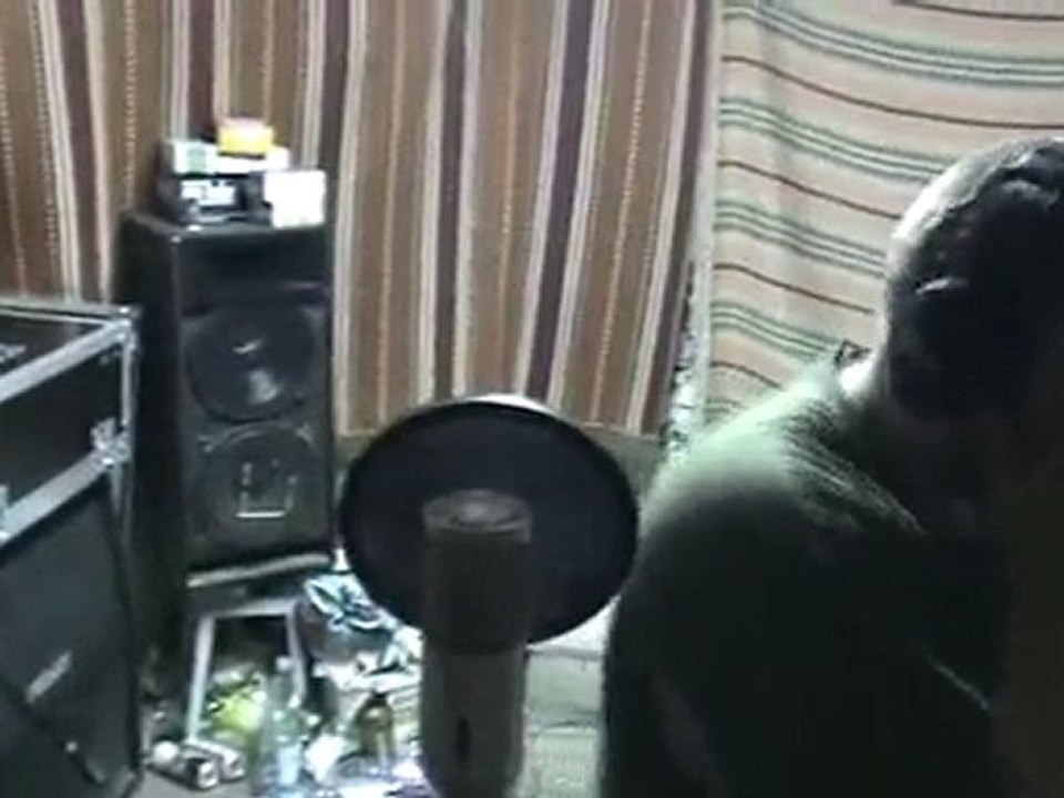 Nagrywanie wokali do "To Nie Jest Kraj Dla Slabych Ludzi"