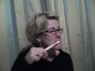 Kap ou pas kap de te brosser les dent avec de la moutarde