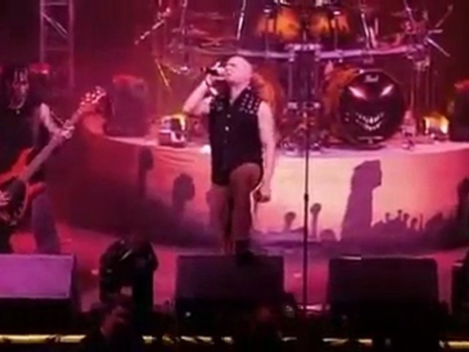 Disturbed - Stricken Live