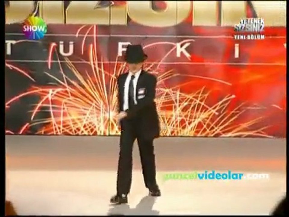 Turkey s Got Talent - Michael Jackson ( Kaan Baybağ )