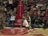 NBA Taj Gibson crosses up Troy Murphy and finishes with the