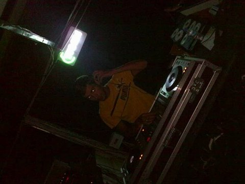 DJ ERDI ISIK FUNDA BIRINI BIRAKTIM REMIX