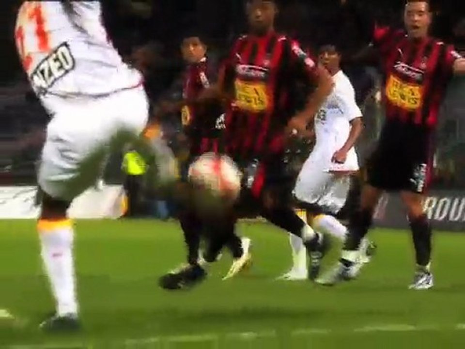 Hommage - Aruna Dindane