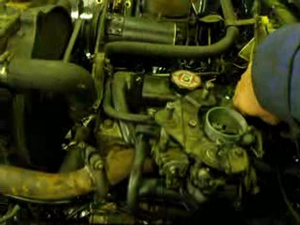 Un 747cm3 avec carbu 32 dans une R6