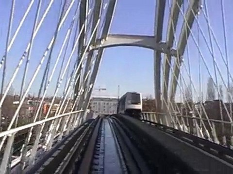 VAL208 : Voyage entre les stations Balma Gramont et Argoulets sur la ligne A du métro de Toulouse