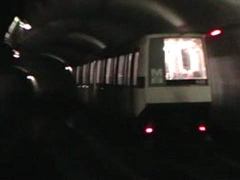 VAL206 : Départ de la station Marengo SNCF sur la ligne A du métro de Toulouse