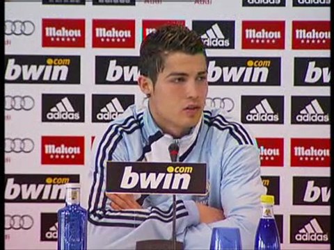 Cristiano Ronaldo Close Up V Zurich (Home)