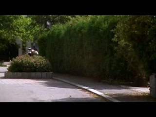 Un Hombre Lobo Americano en Paris handgag