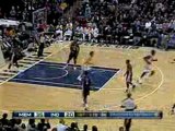 NBA Earl Watson floats one to Josh McRoberts for the alley-o
