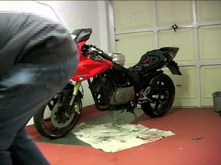 How to replace the Hyosung GT/GTR air filter