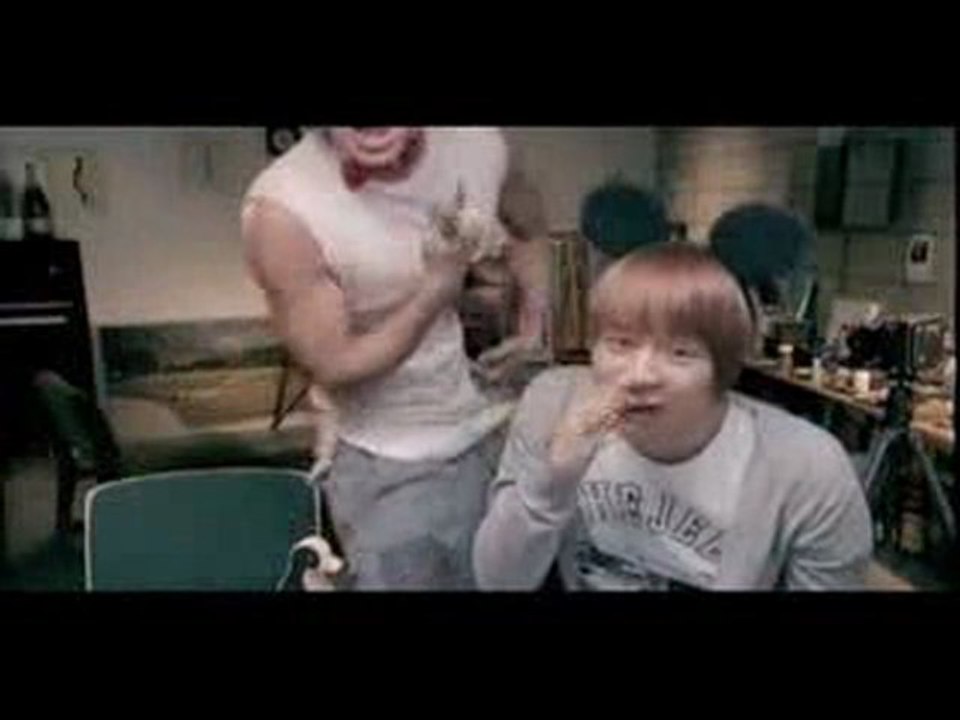 TVXQ (Yunho & Yoochun) - HaHaHa Song Ver.2