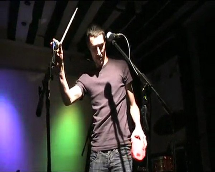 Thieum Orchestra - Robert Nesta Marley au Pitchtime 26.12.09