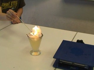 S04E03 - Mélange Détonnant