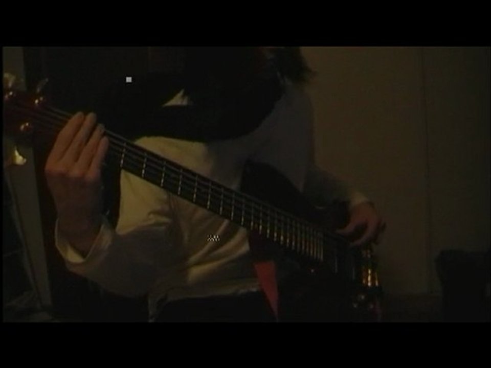 Bass part of "Like A Dreamer" - PARAD0XE