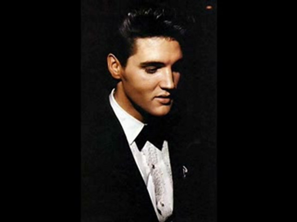 elvis-fun in acapulco by giovanni