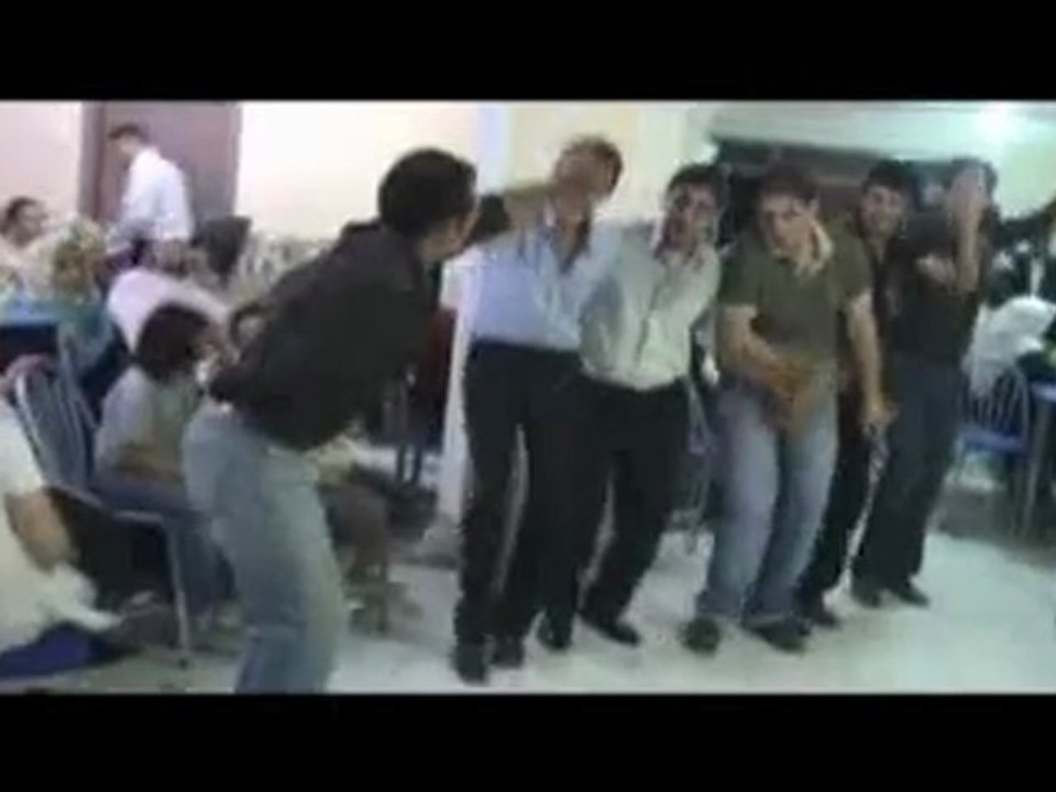 Gölovada düğünler bir başka güzel oluyor.