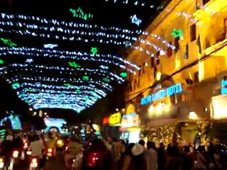 Christmas in downtown Ho Chi Minh City (2/3)