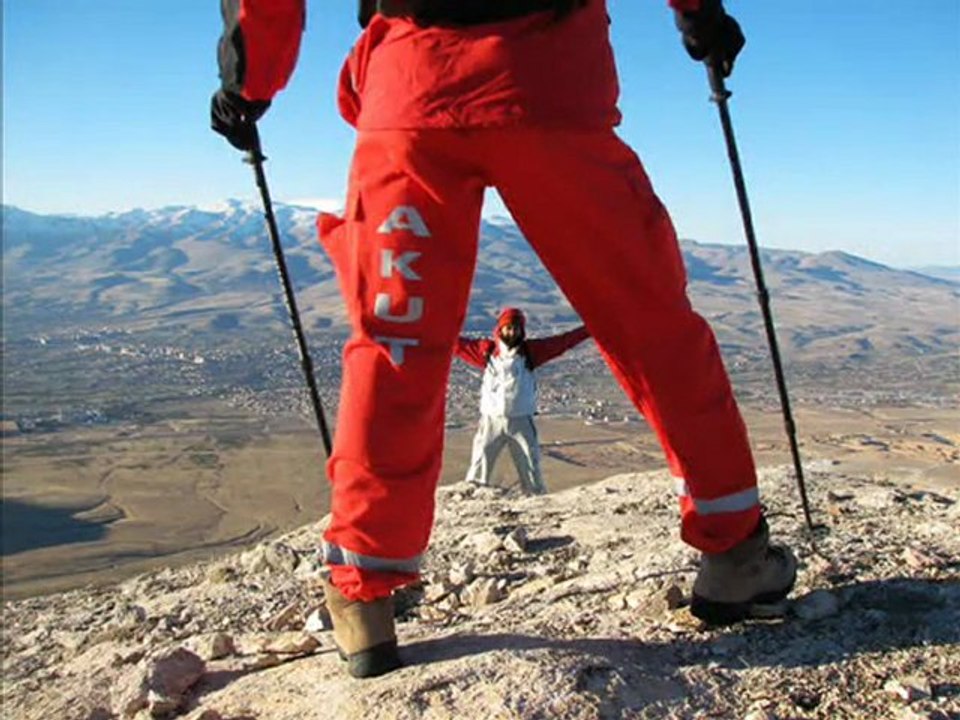 Niğde İt Ulumaz Dağları - 2.167mt. Fatih Sinan Çimen