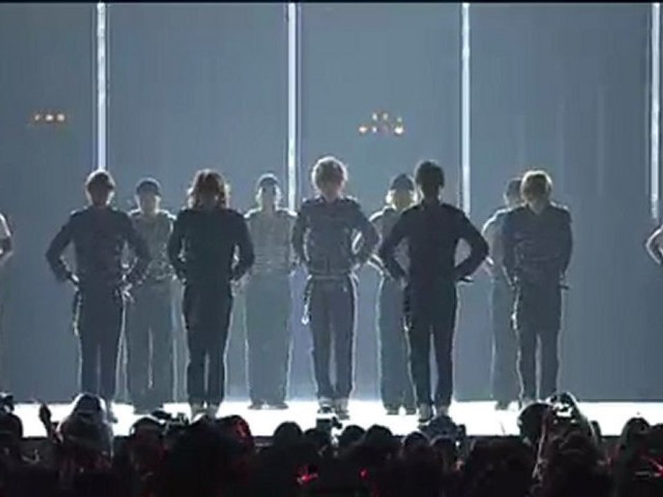 DBSK - Purple line [TOKYO DOME] 3/4