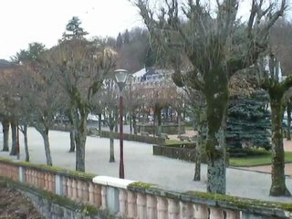La Bourboule: La Dordogne et le square Joffre