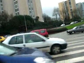 4 / 10 test trottinette électrique E-Bikeboard K 1000.